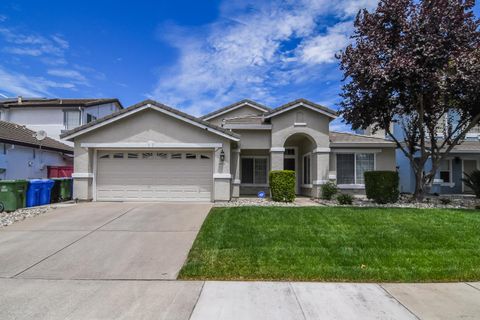 MLS: 226085425