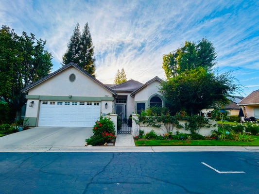 1824 STONEBROOK LN E, CLOVIS, CA 93611 - Image 276fbf29ba58e72cb2d26fccf5fda344/25822808