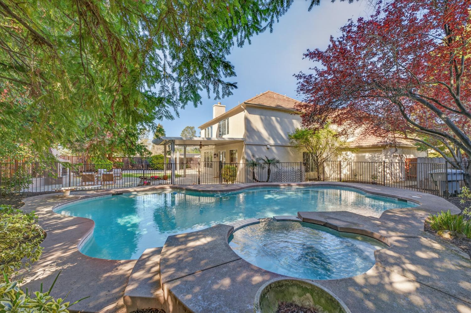 9416 Landsford Court