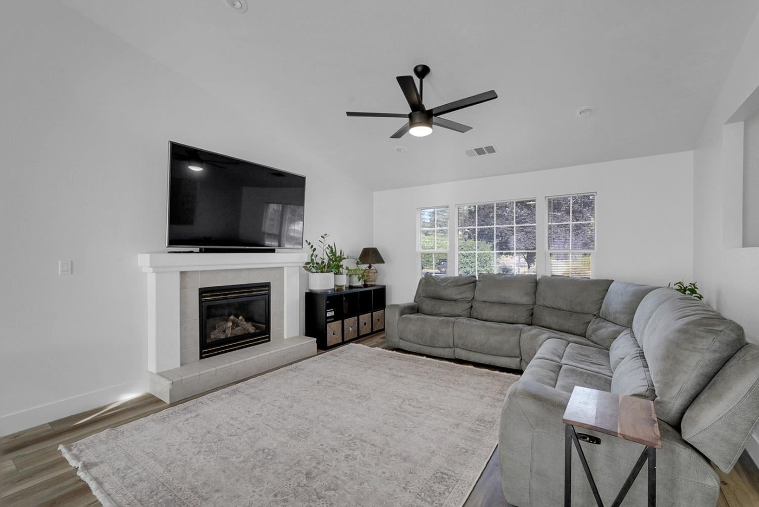 3165 Dunn Rd