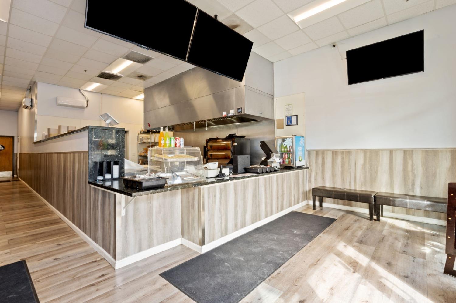 8251 Bruceville Road 140