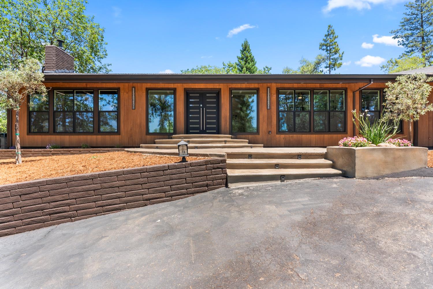 3248 Wilderness Court