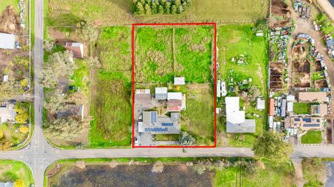 11430 Walnut Avenue Oakdale CA 95361