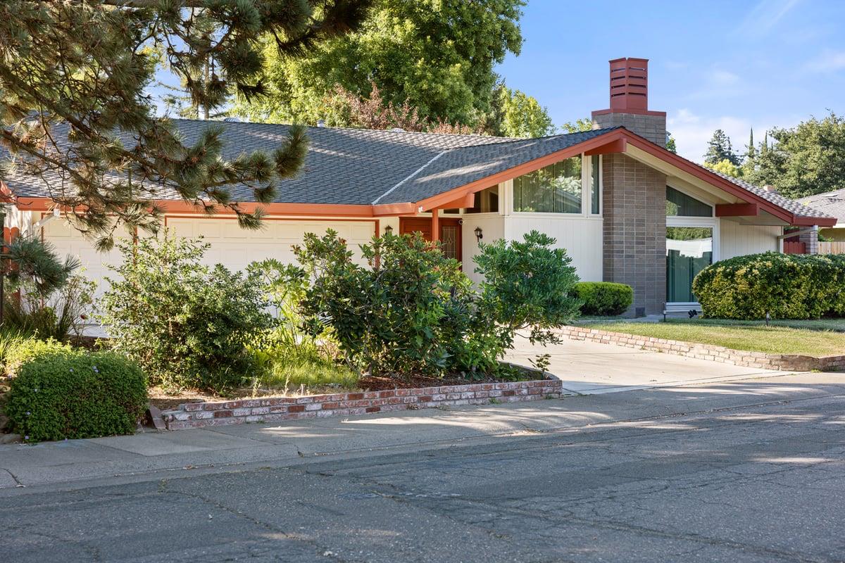 4129 Crondall Drive
