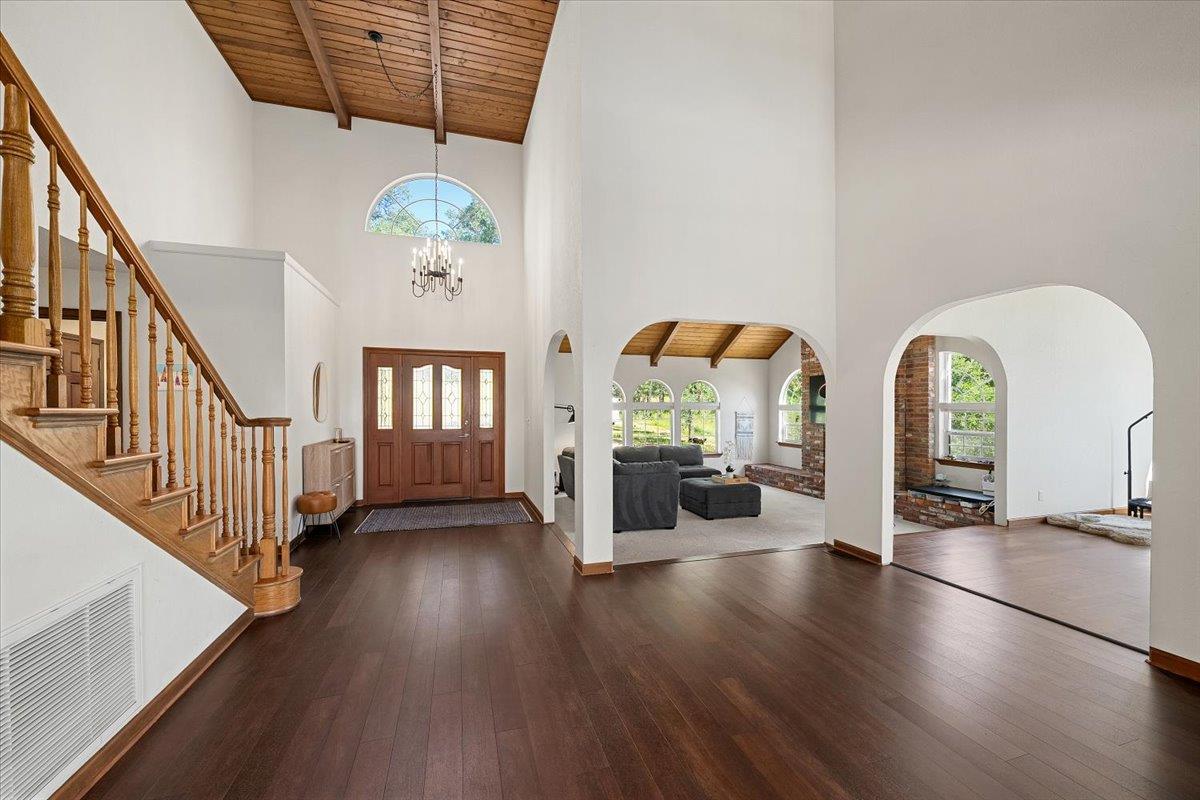 1991 Quartz Creek Lane