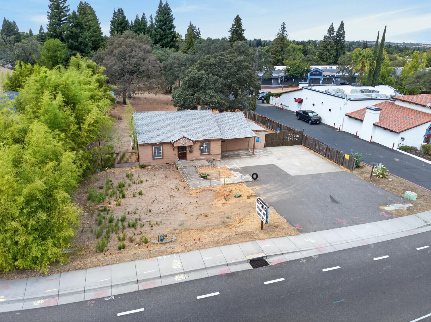 8640 Auburn Folsom Rd