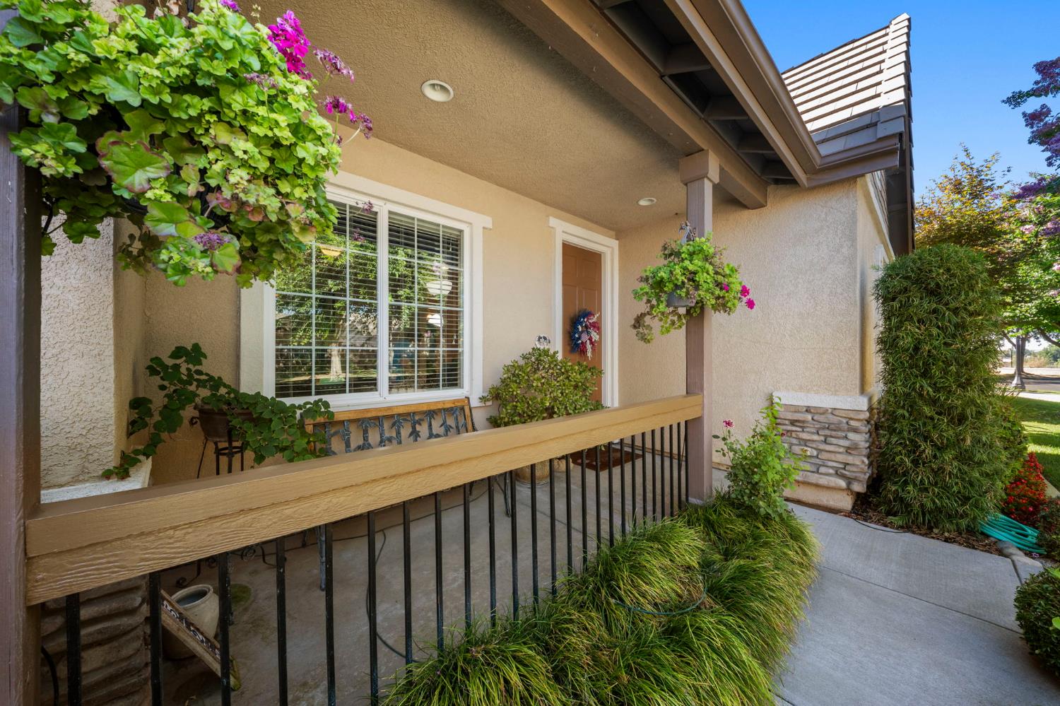524 Dales Pony Court