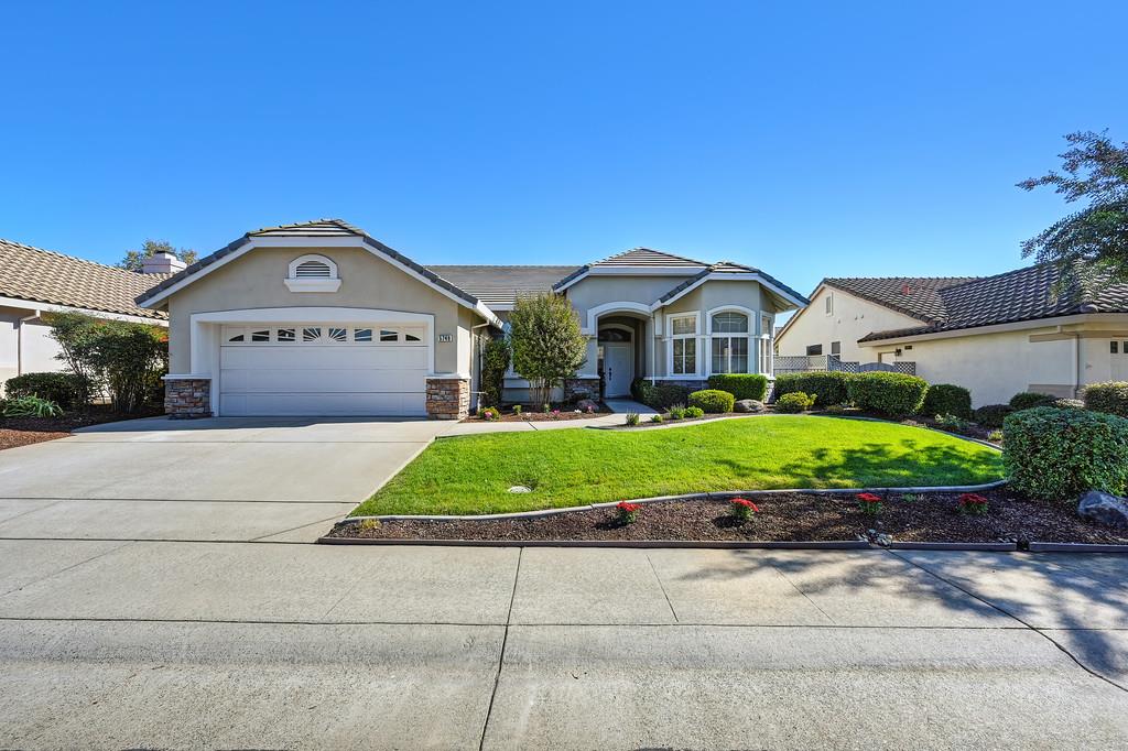 5748 Sandlewood Way