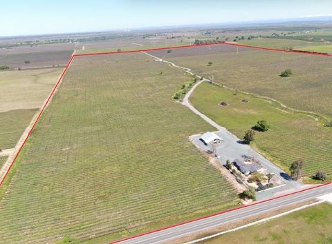 14151 Liberty Road Galt CA 95632