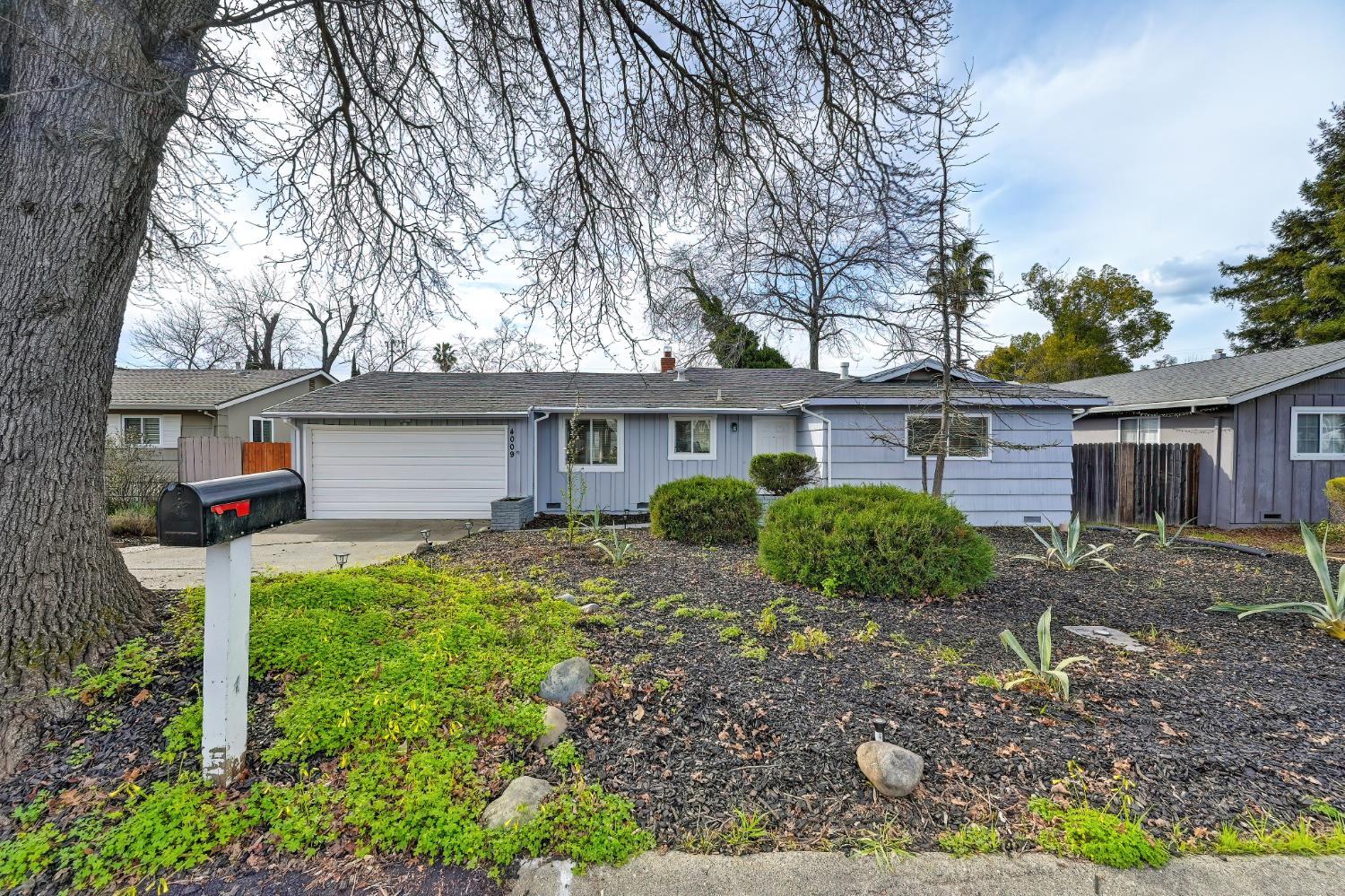 4009 Fairwood Way