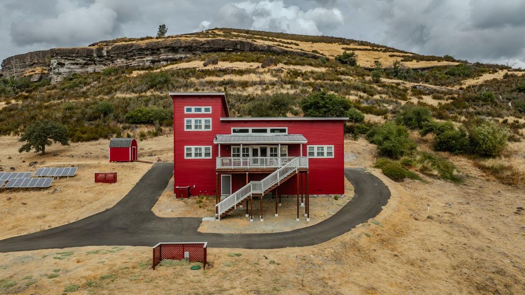 Photo of 9166 Lakeside Drive, Mountain Ranch, CA 95246 (MLS # 225128495)