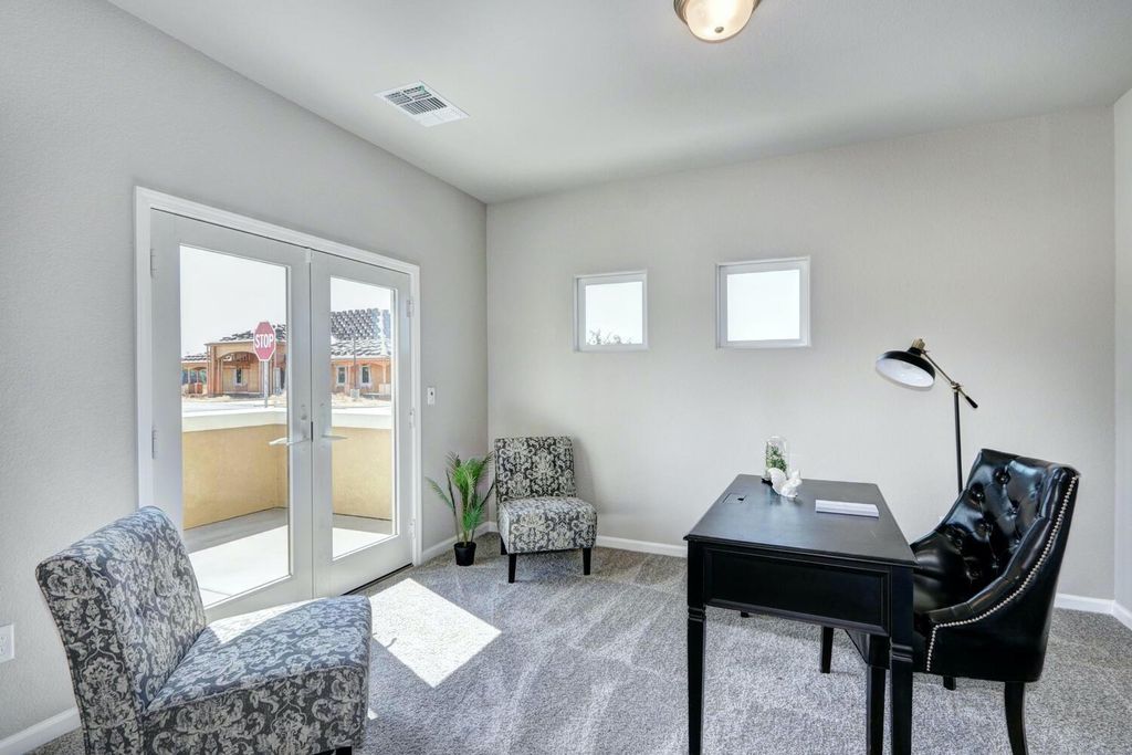 Photo of 1144 Palmer Road, Galt, CA 95632 (MLS # 226006216)