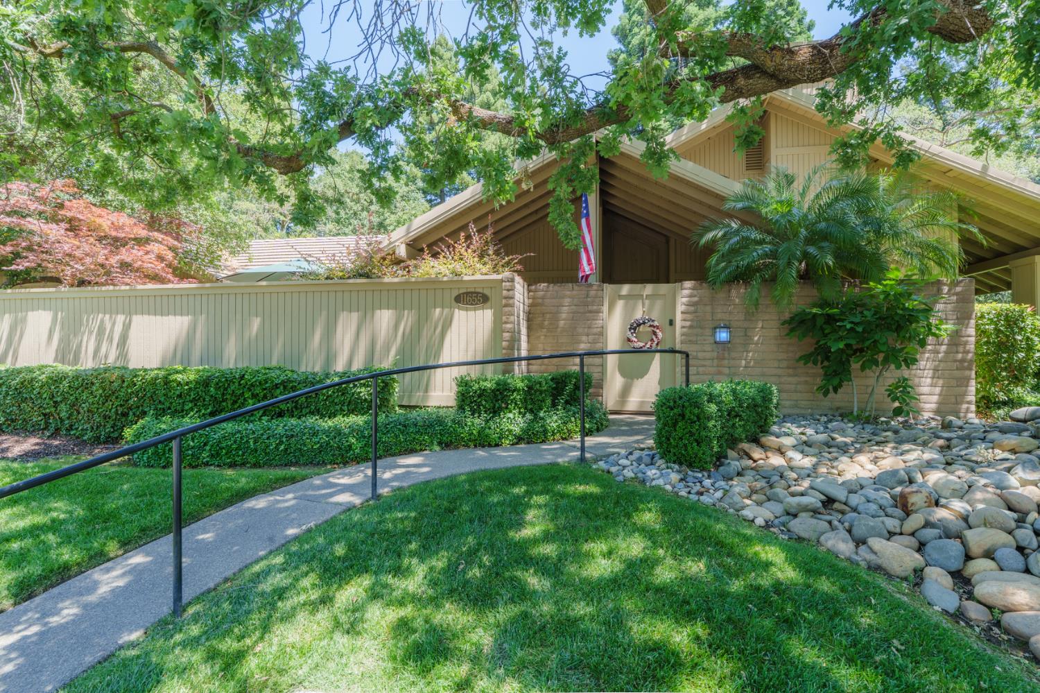 11655 Gold Country Boulevard