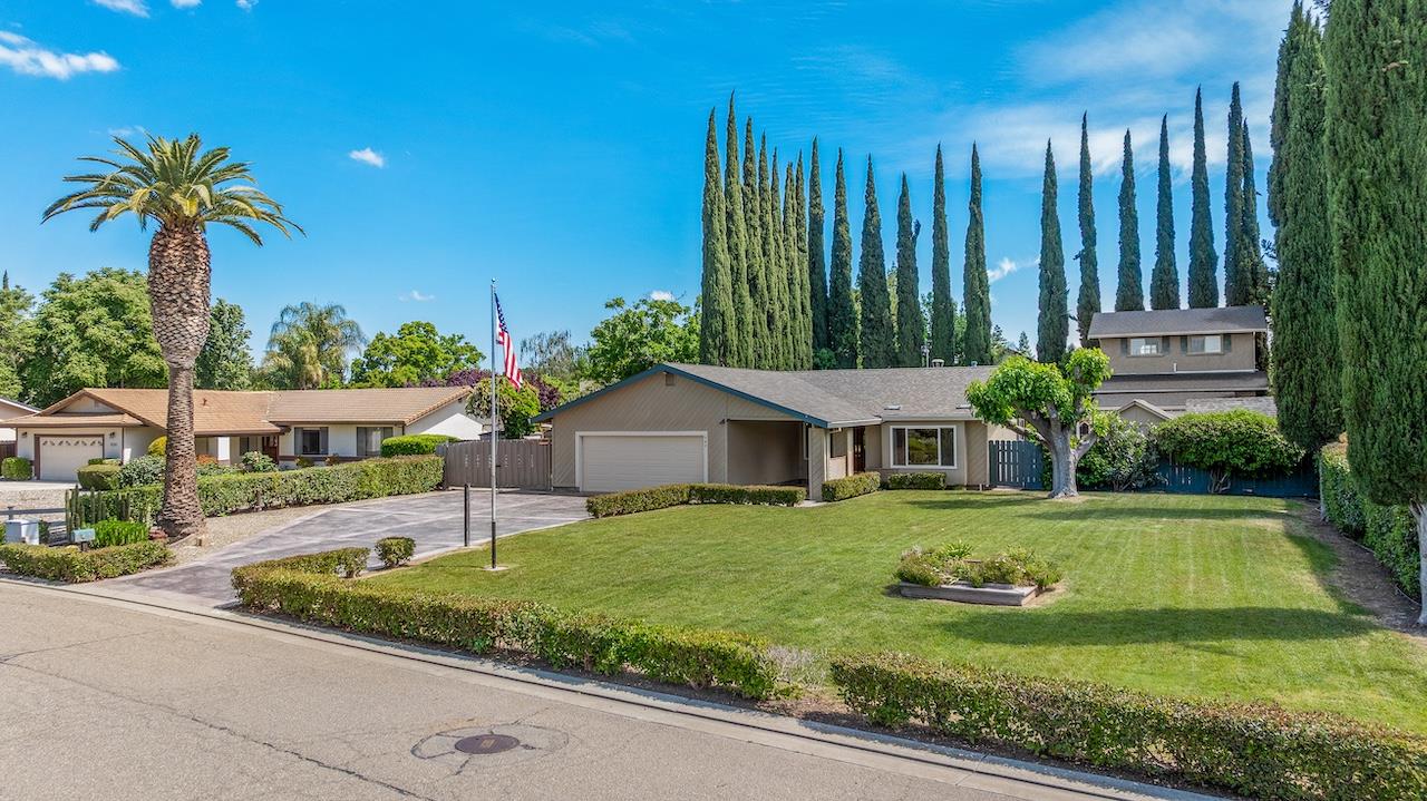 940 Constitution Way