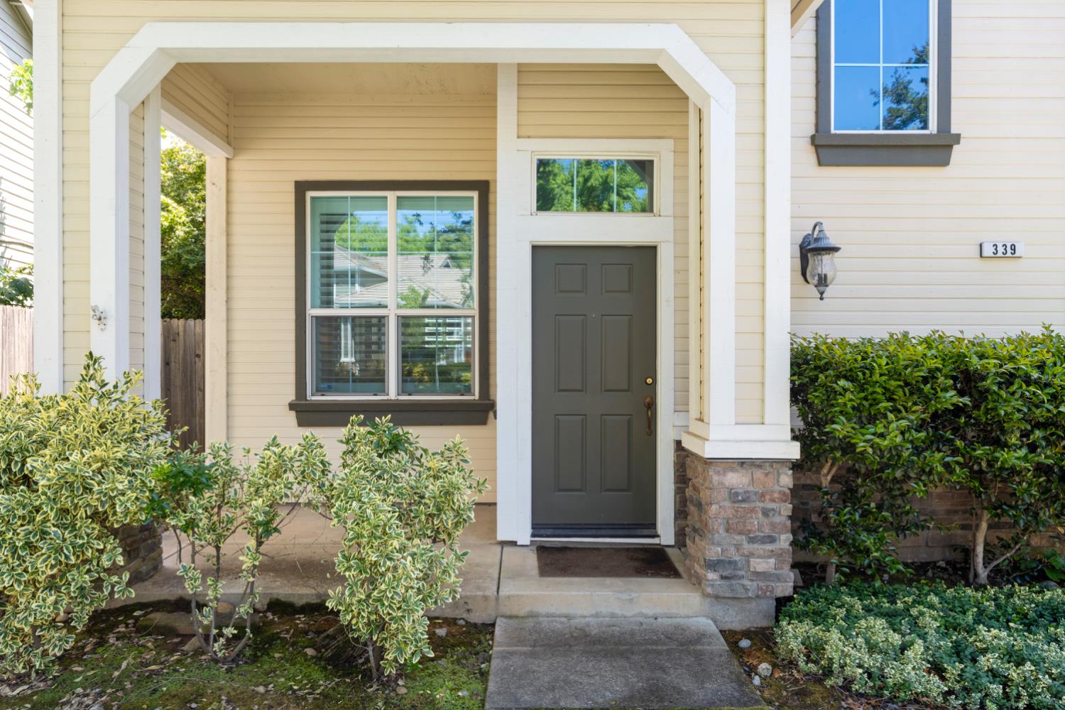 339 Coventry Circle