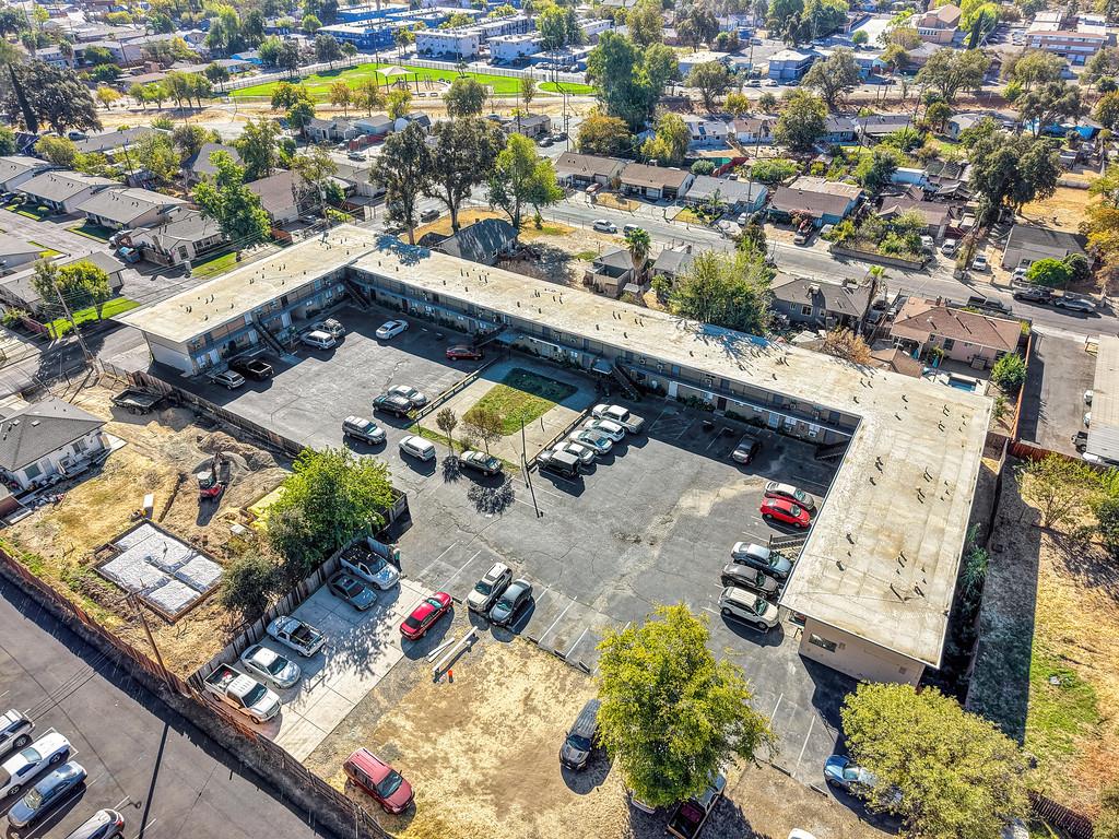 2635 Fairfield Street