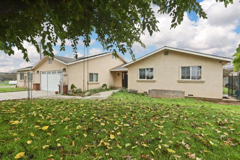 14527 Louise Avenue Ripon CA 95366