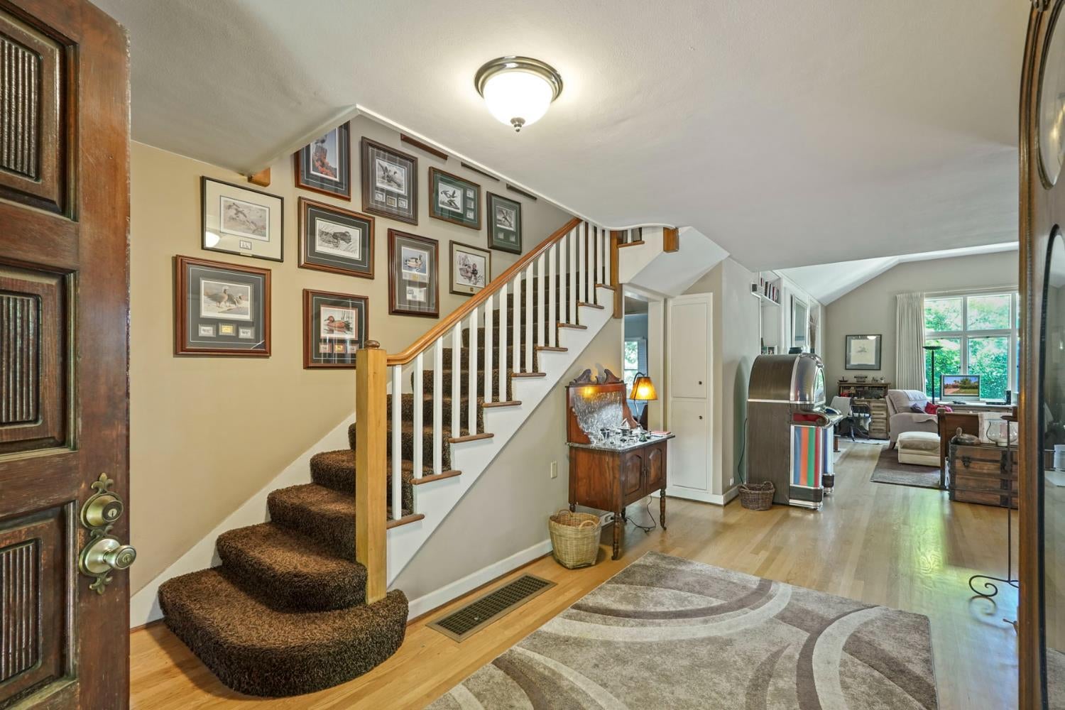 659 W Euclid Avenue