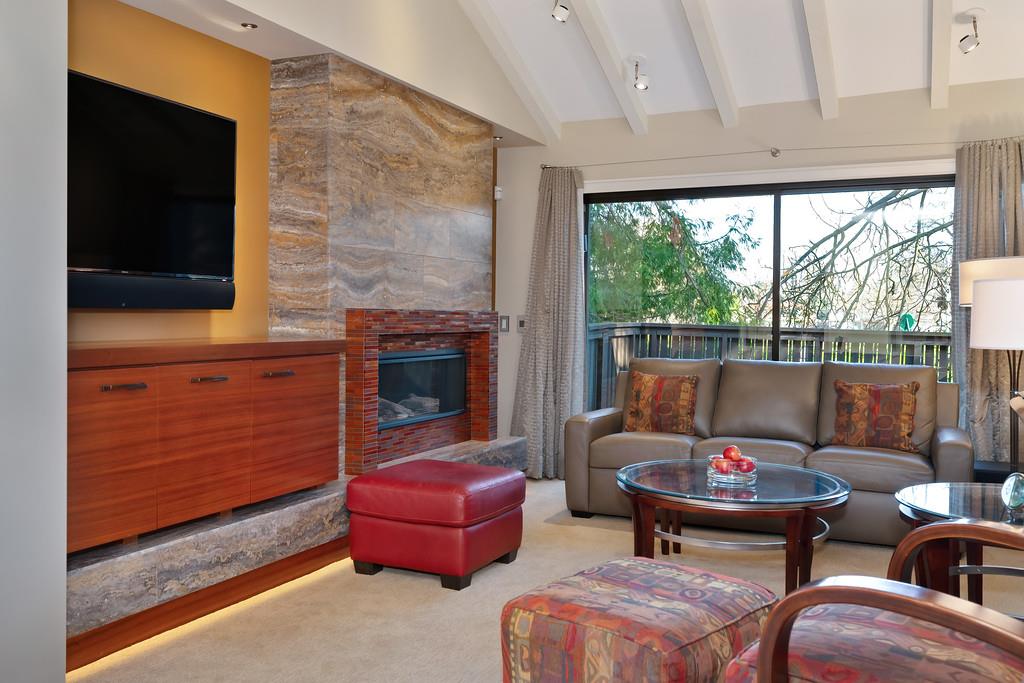 796 Woodside Lane East 7