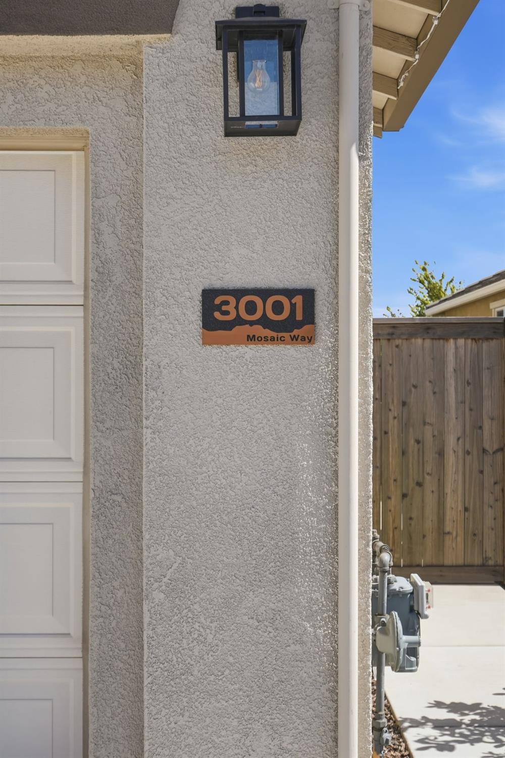 3001 Mosaic Way