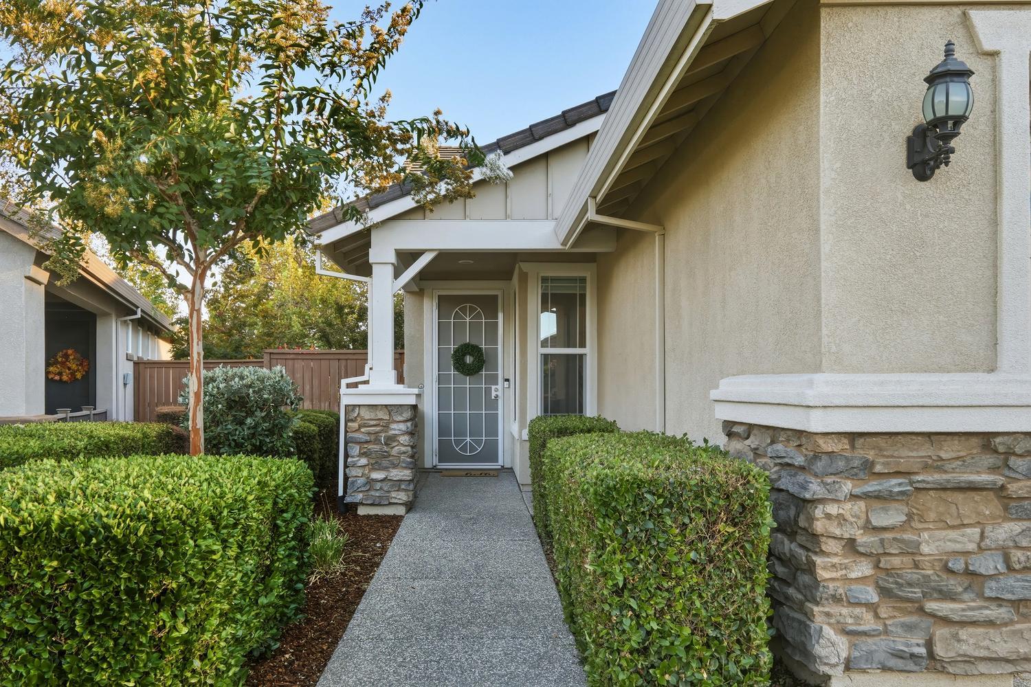7416 Foxburgh