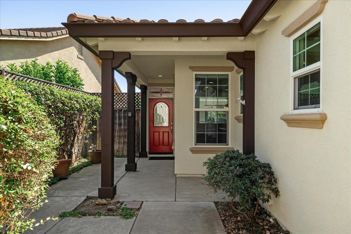 375 Applegate Drive