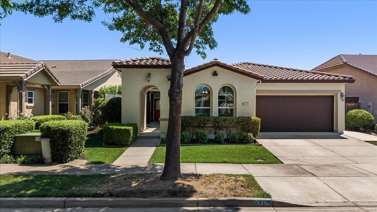 375 Applegate Drive