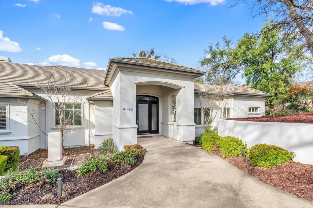 Photo of 4182 Greenview Drive, El Dorado Hills, CA 95762 (MLS # 226010457)