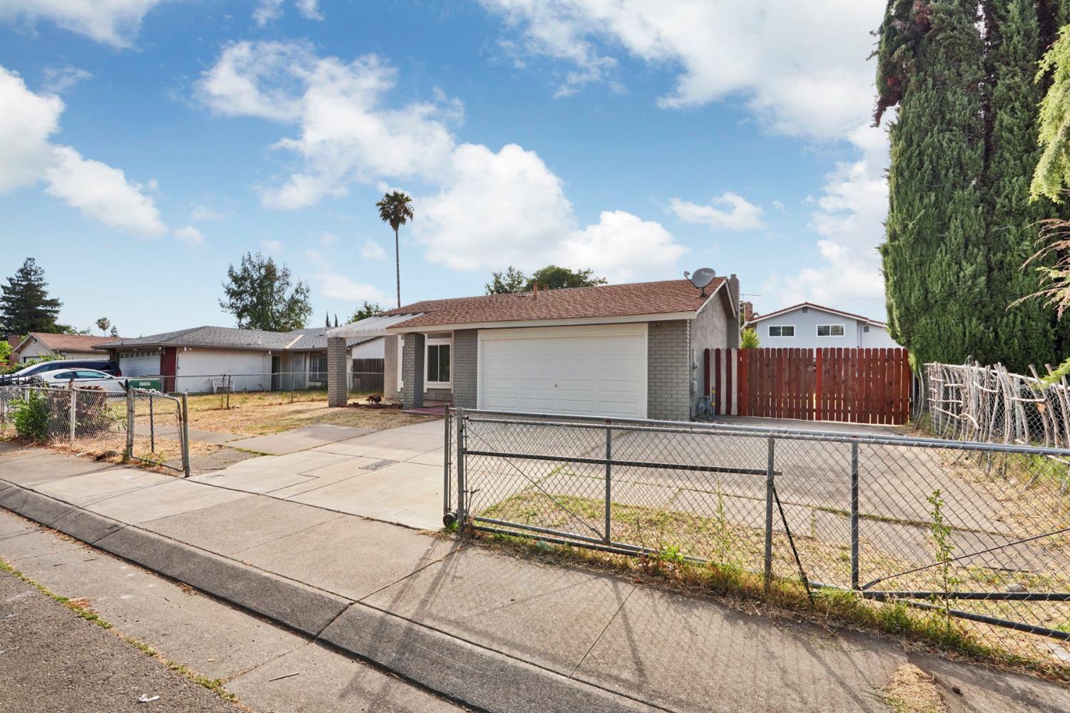 1117 Knickerbocker Drive