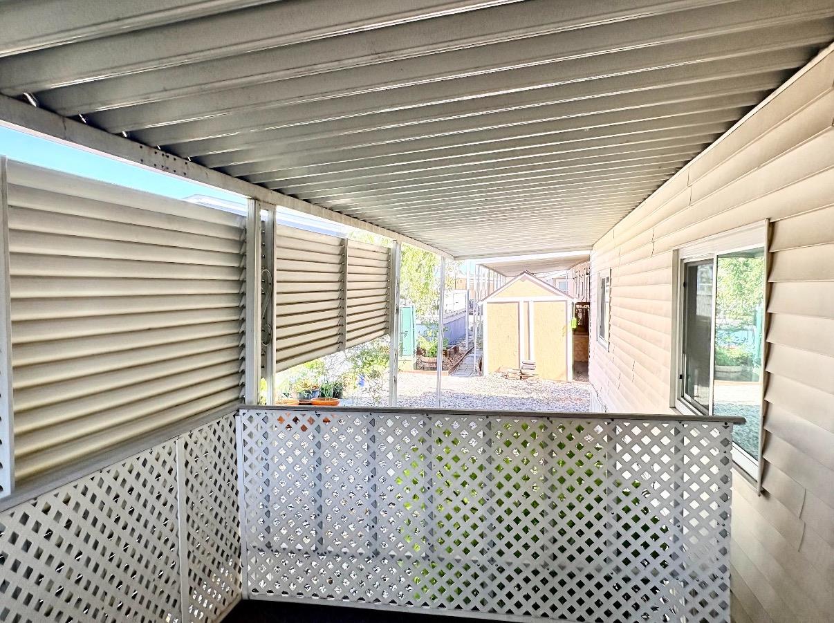3901 Lake Road 76