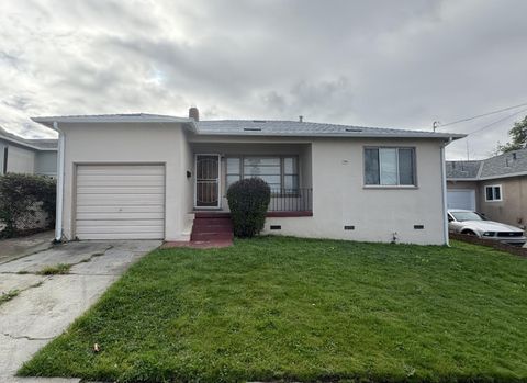 2851 Romagnolo Street Hayward CA 94541