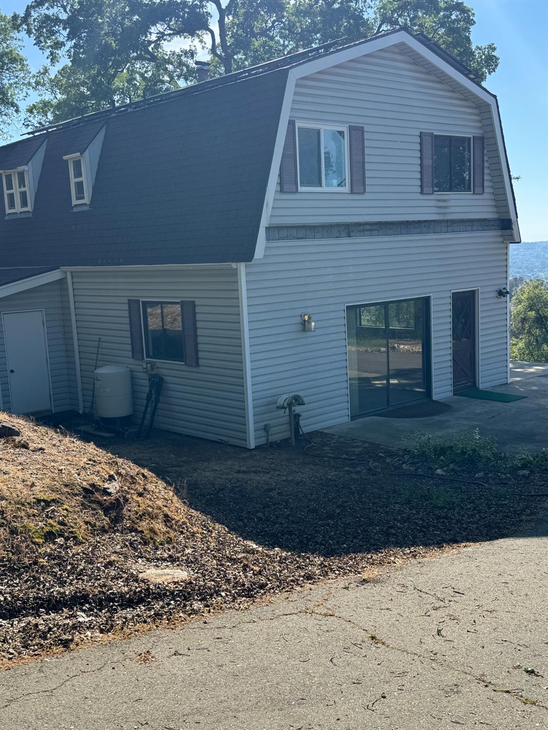 670 Stone House Road