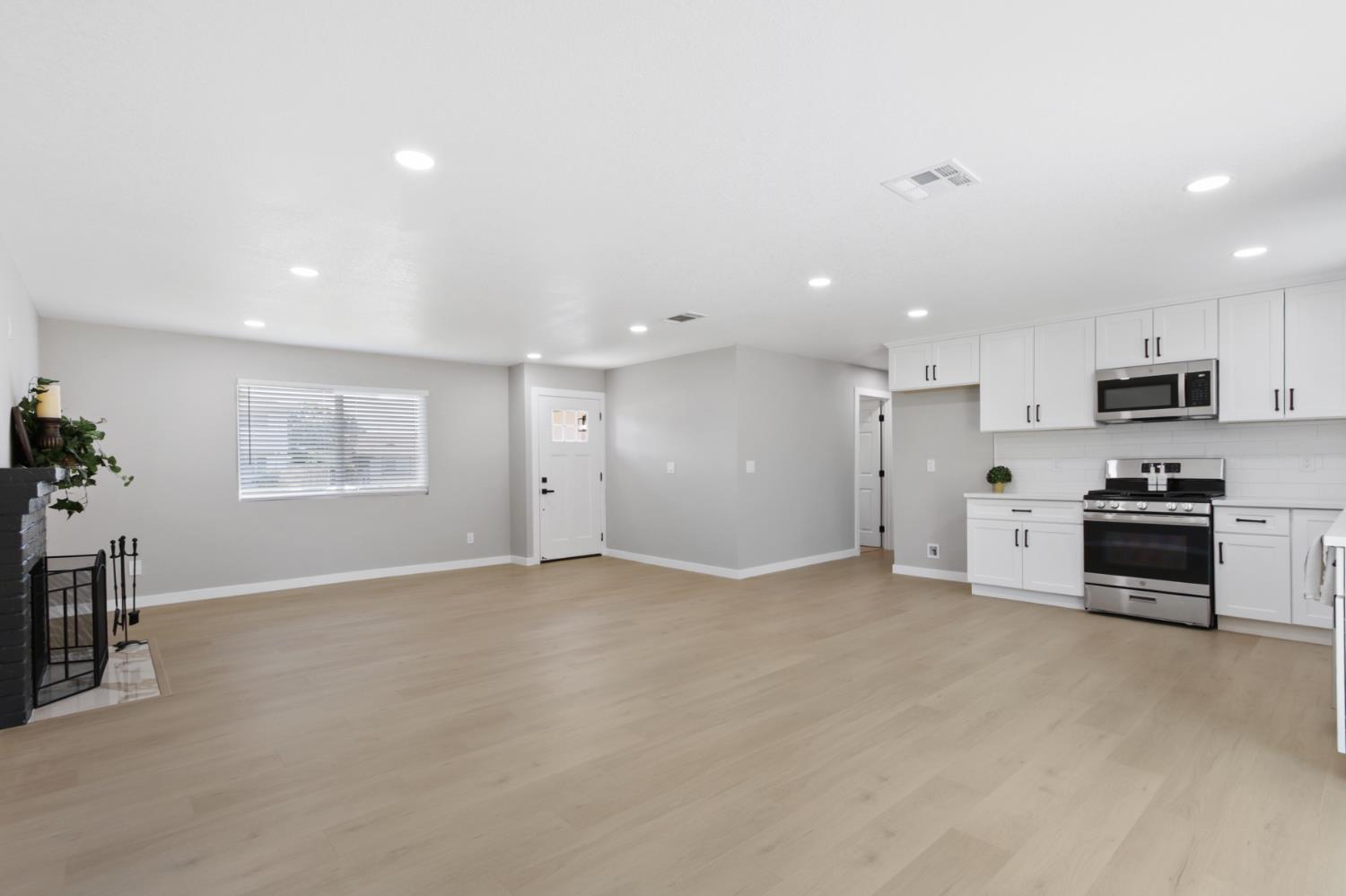 4511 Breckenridge Way