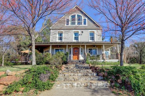 MLS: 225043184