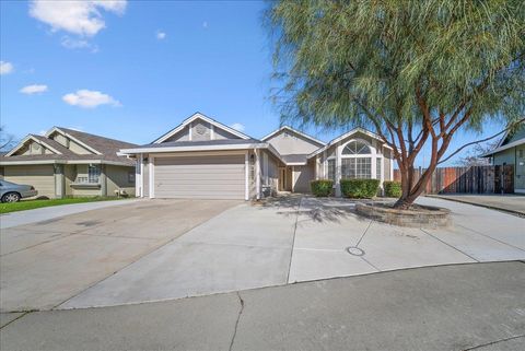 8605 Meandering Way Antelope CA 95843