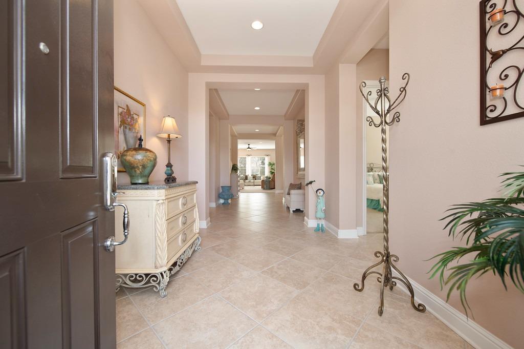 2104 Benton Loop