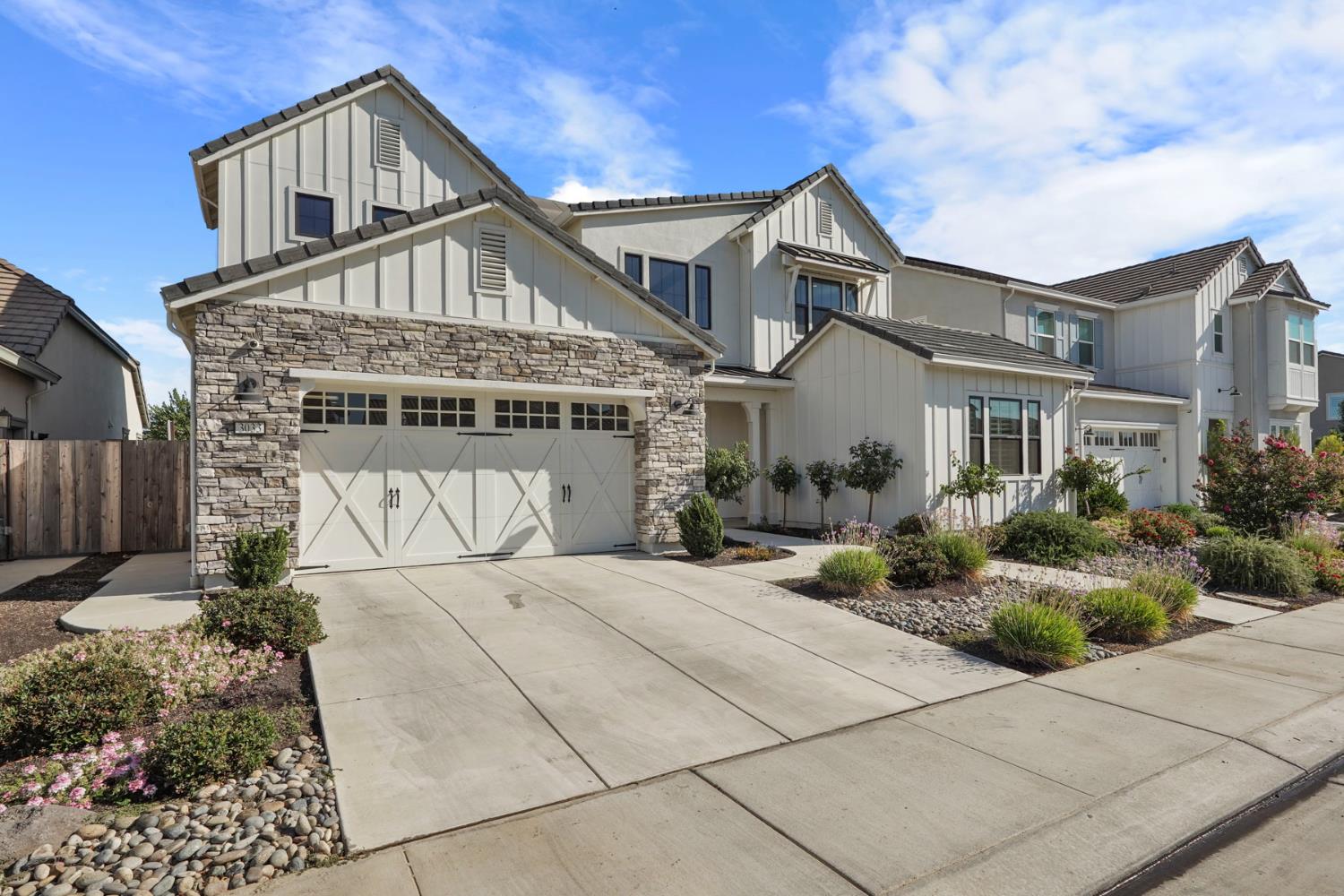 3033 Concerto Street