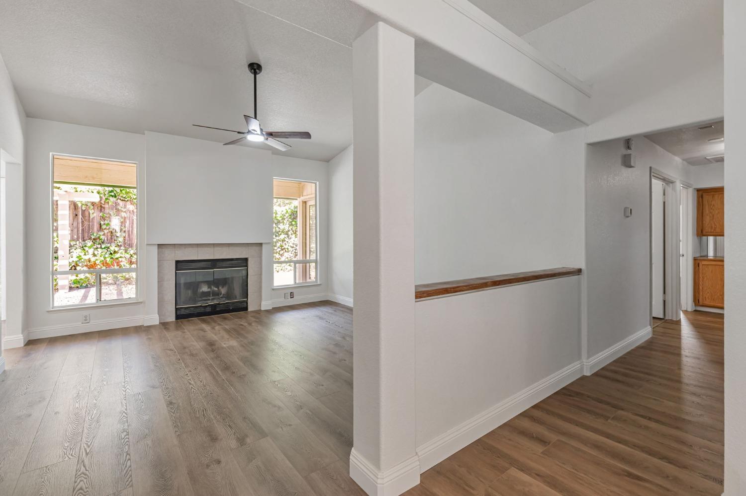 2905 Tourmaline Way