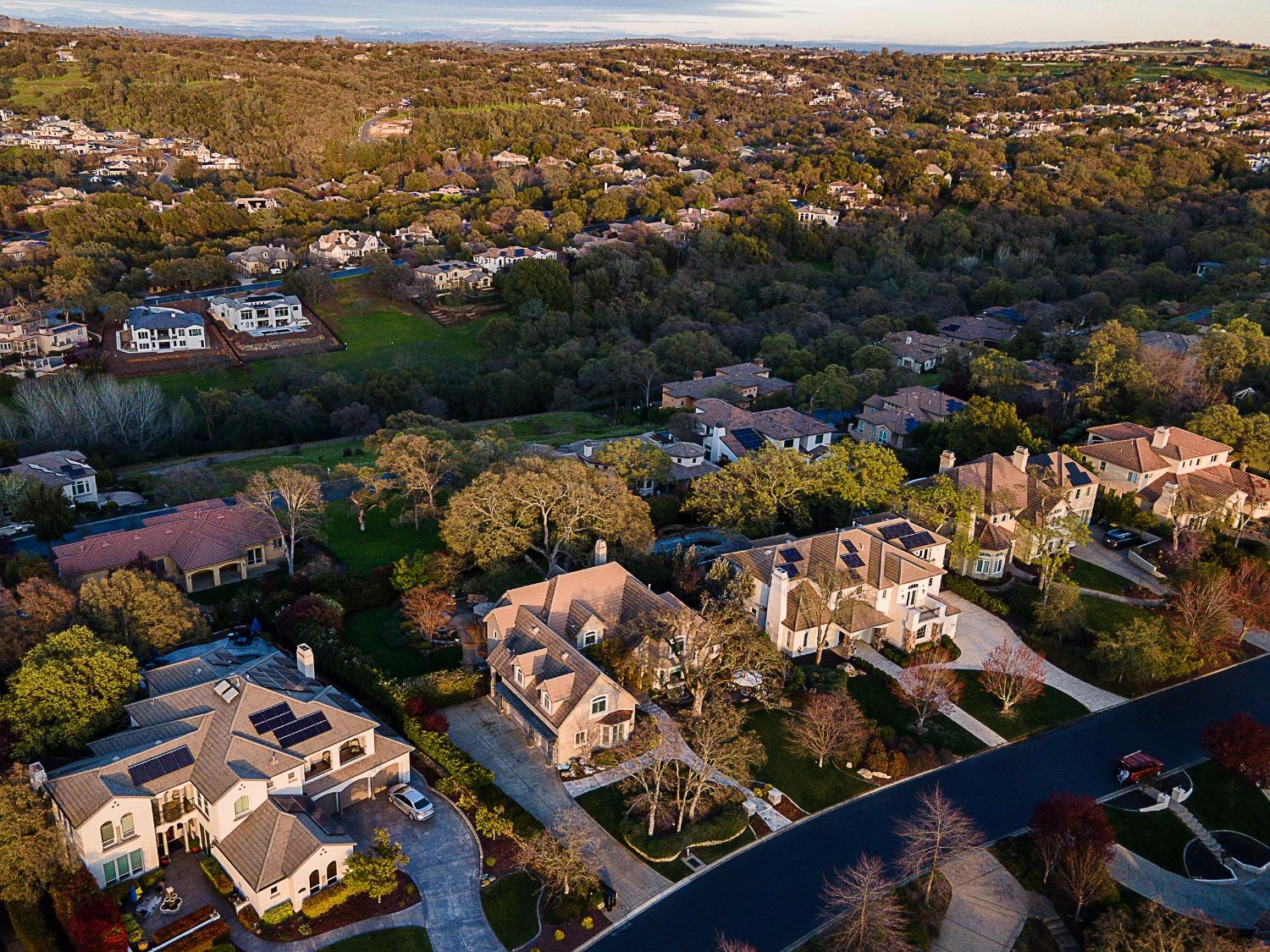 El Dorado Hills, California 95762, United States, 4 Bedrooms Bedrooms, ,4 BathroomsBathrooms,Residential,Active,205721