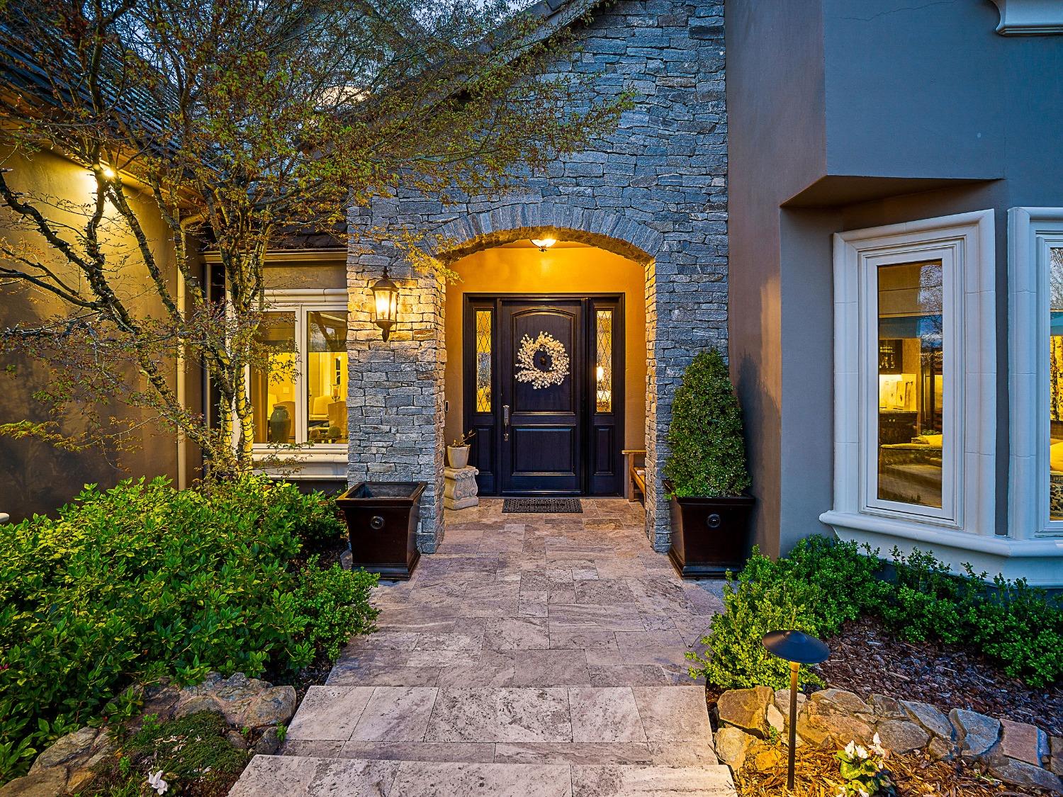 El Dorado Hills, California 95762, United States, 4 Bedrooms Bedrooms, ,4 BathroomsBathrooms,Residential,Active,205721