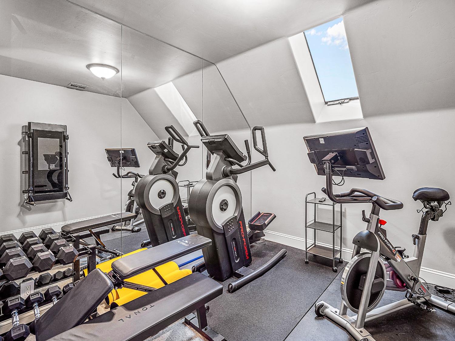 El Dorado Hills, California 95762, United States, 4 Bedrooms Bedrooms, ,4 BathroomsBathrooms,Residential,Active,205721