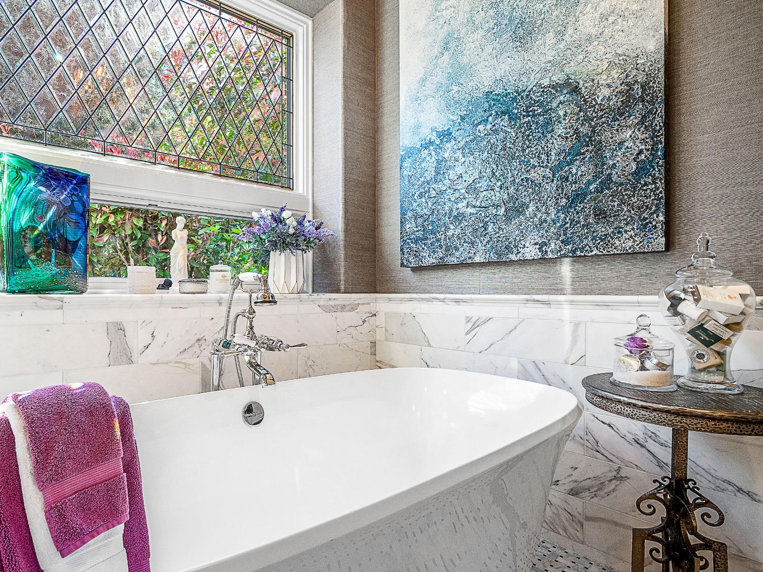 El Dorado Hills, California 95762, United States, 4 Bedrooms Bedrooms, ,4 BathroomsBathrooms,Residential,Active,205721