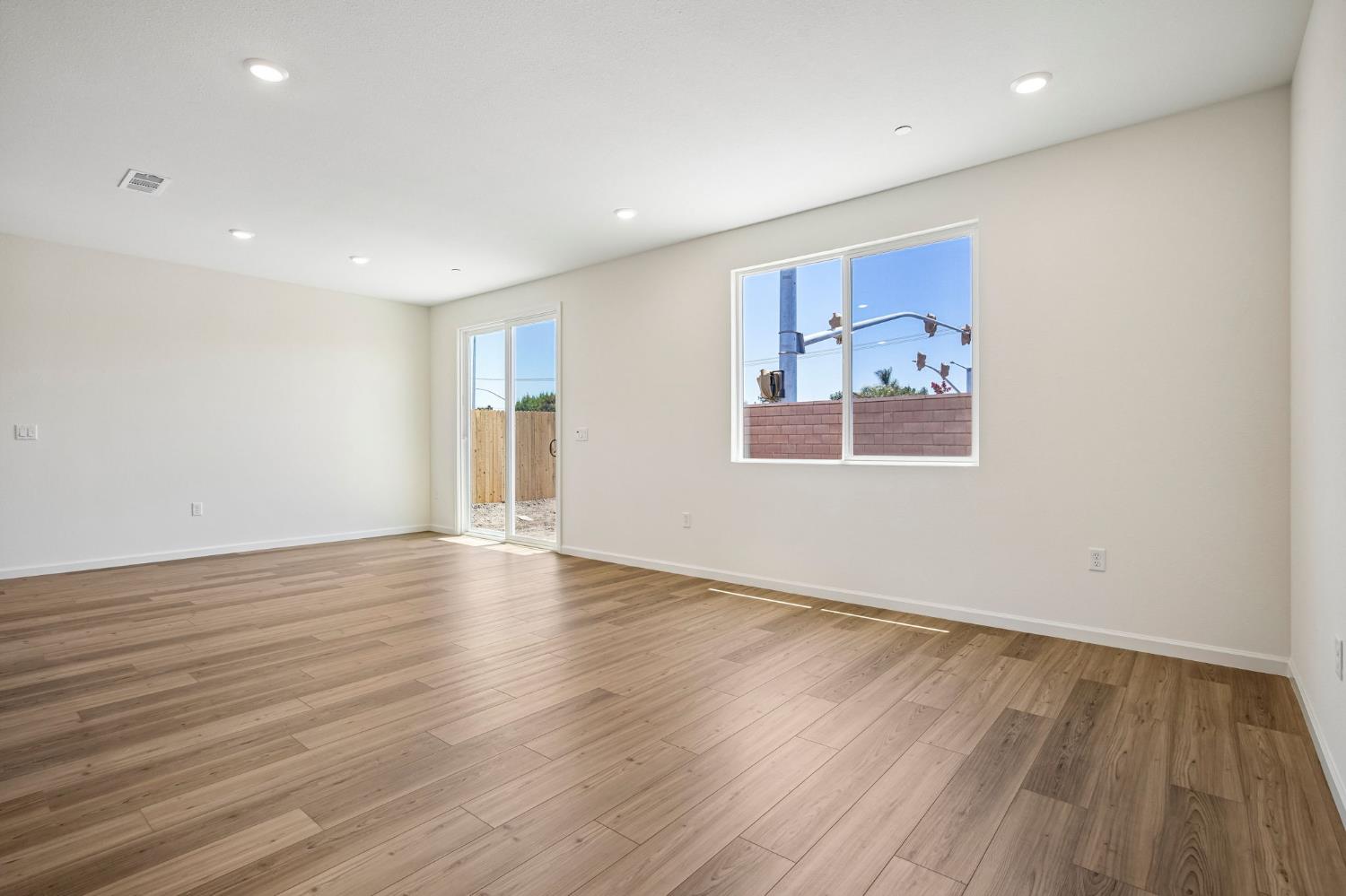 2604 Red Tail Hawk Road