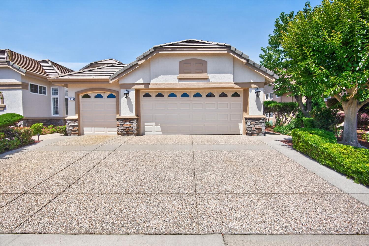 7817 Rosestone Lane