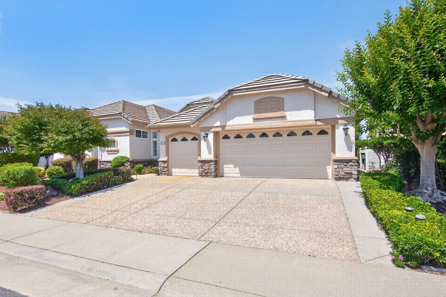 7817 Rosestone Lane