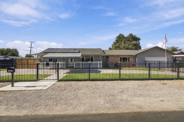1861 MONTEZUMA ST, STOCKTON, CA 95205 - Image 2a6a15ed21bcf982a7b13f3e2c272ed1/790468916