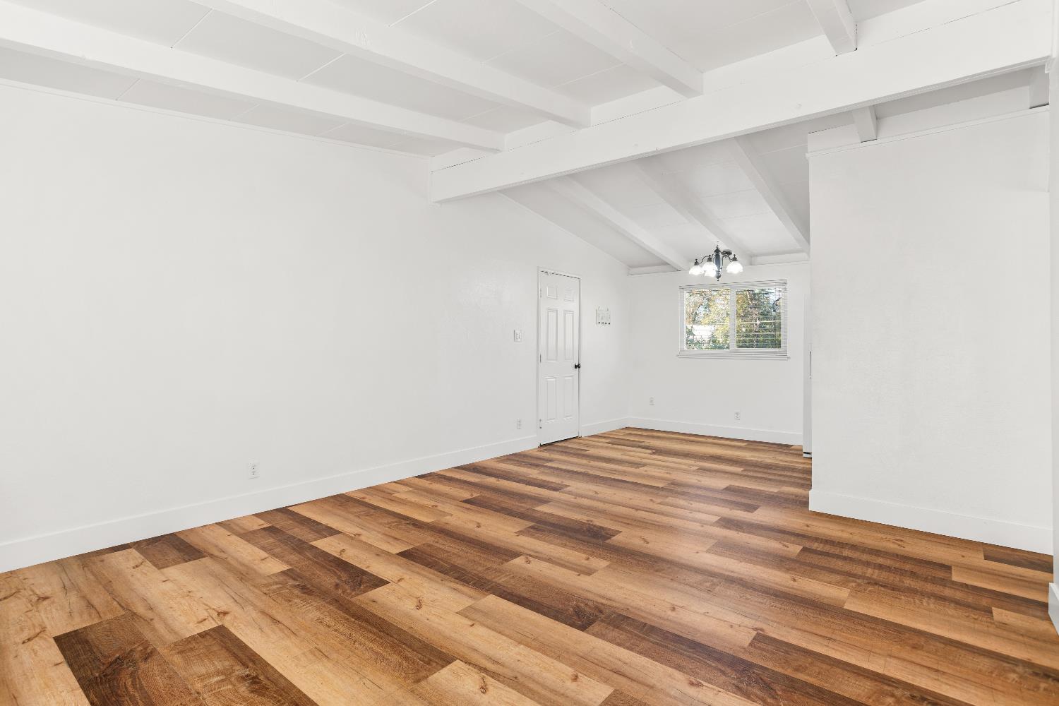 7563 Chula Vista Drive