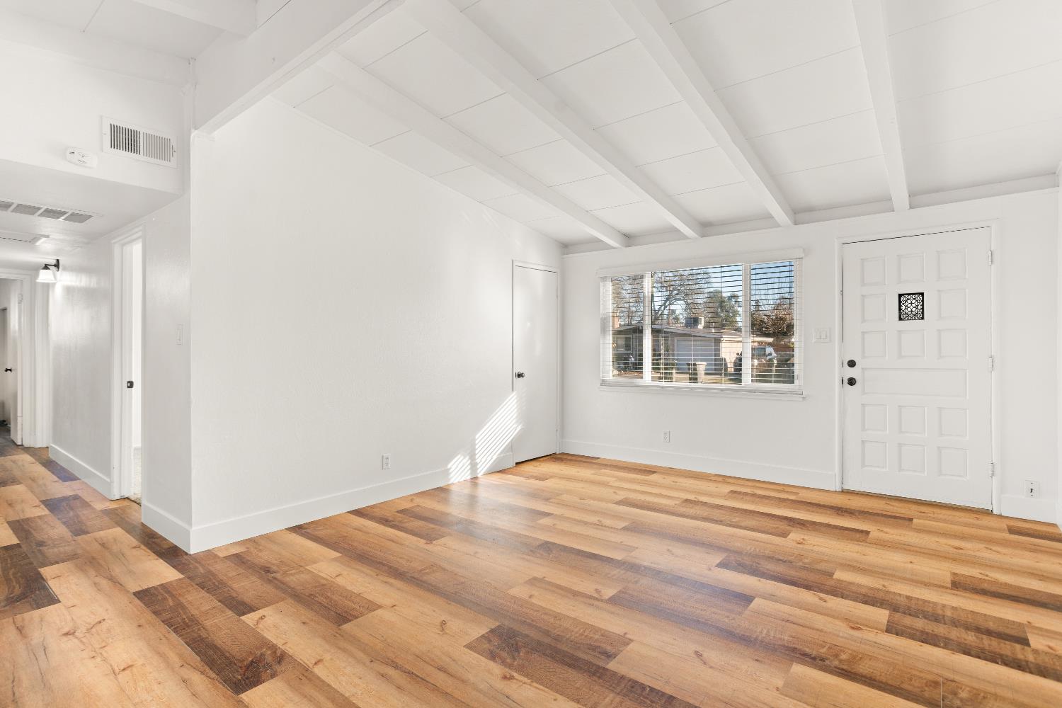 7563 Chula Vista Drive