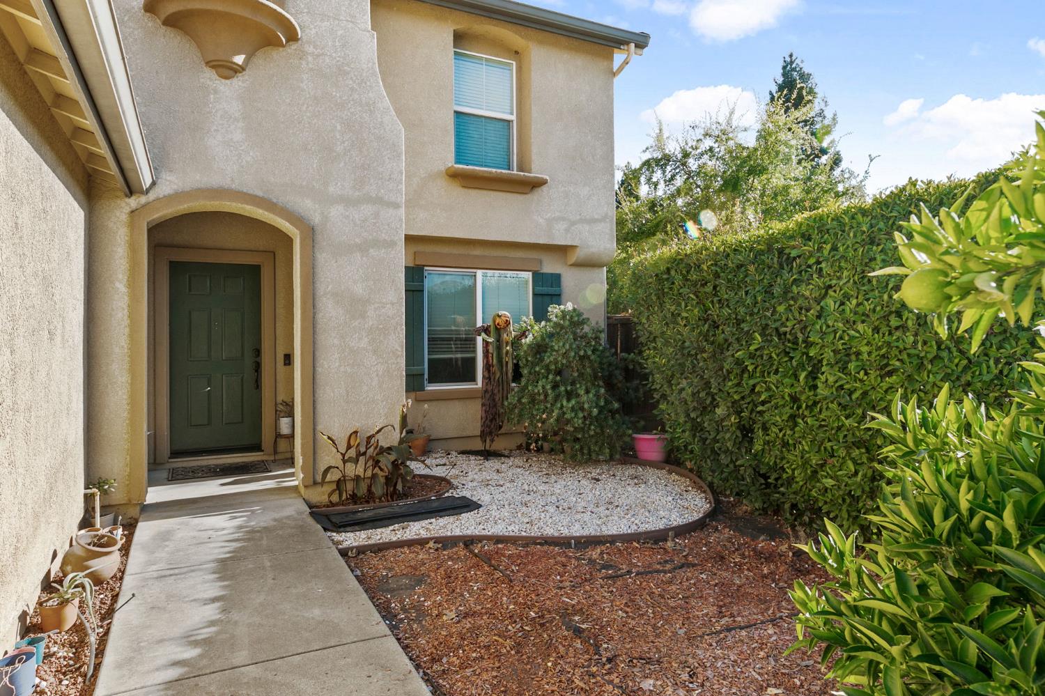 1332 Leighton Grove Drive