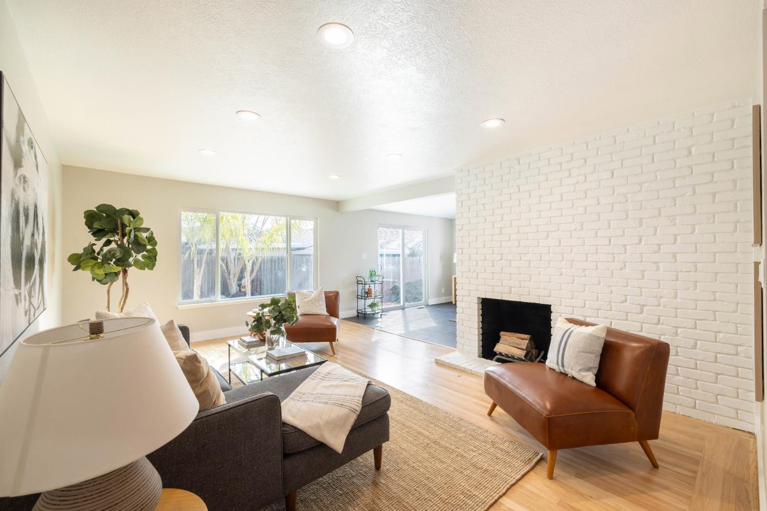 4604 Morpheus Lane